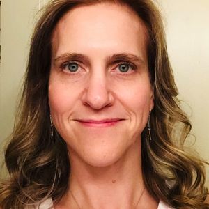 Meet your Posher, Lori